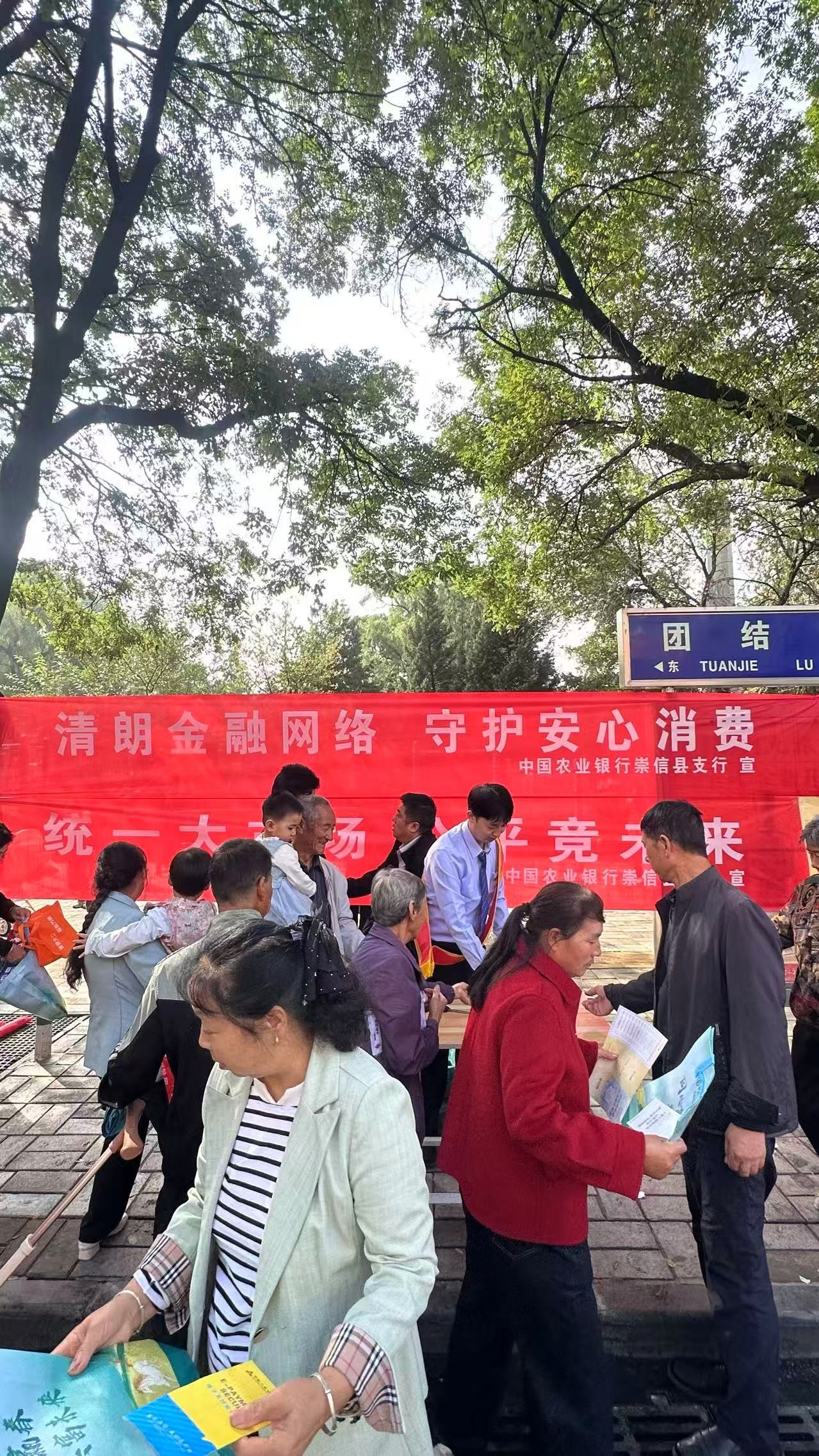 88069799950a2d7cfed3fc2337d0facb.jpg